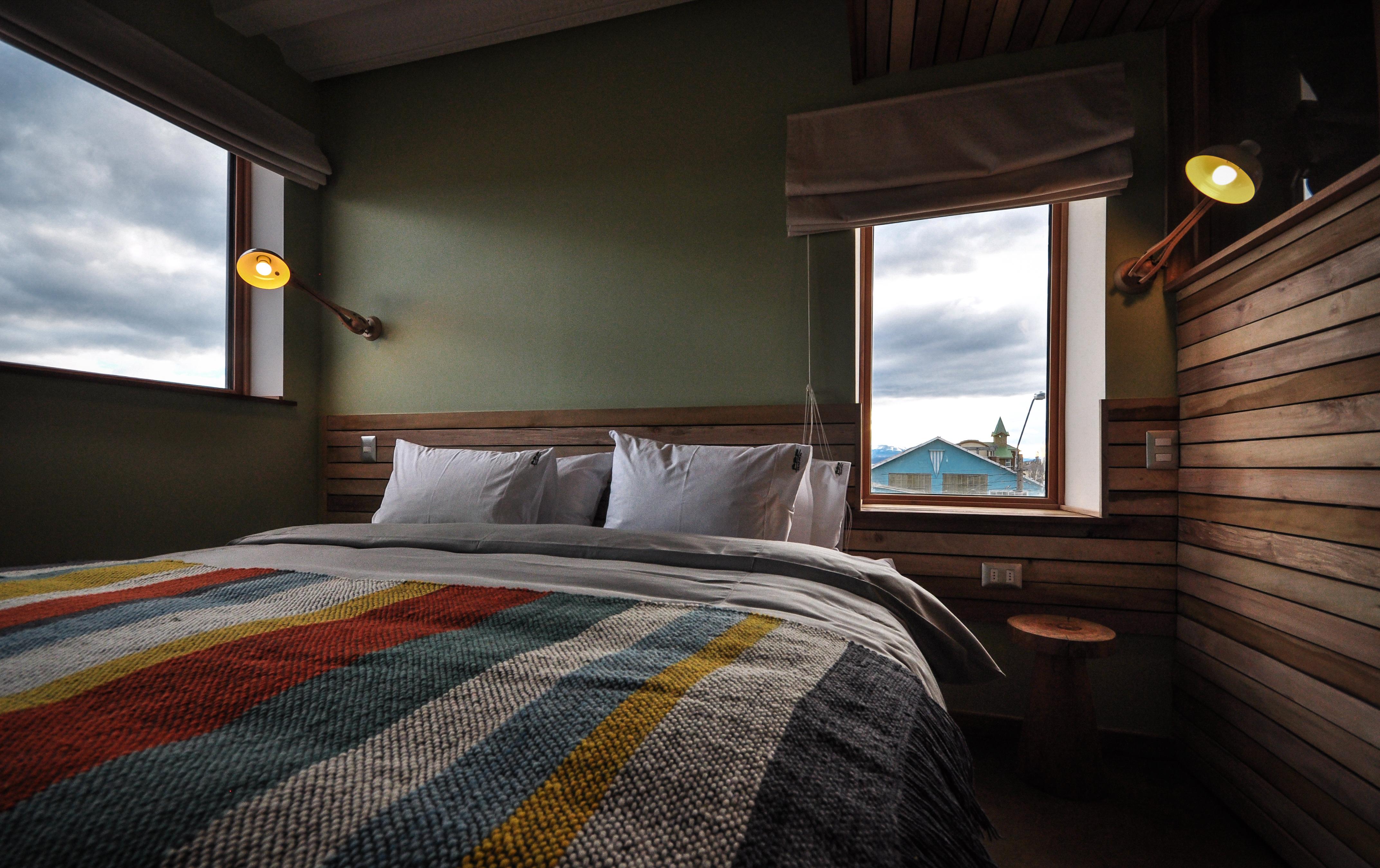 Hotel Vendaval Puerto Natales Exteriör bild