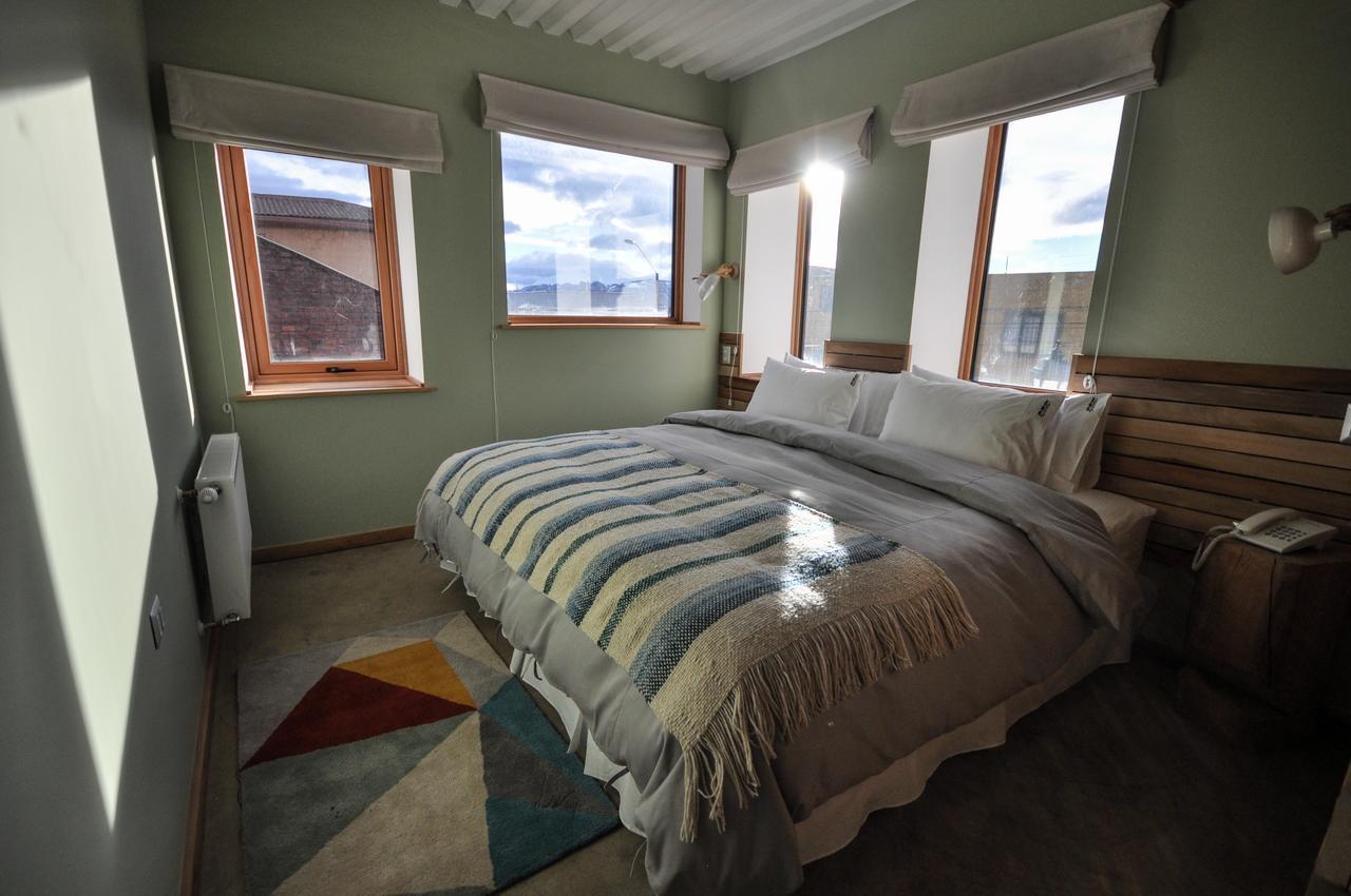 Hotel Vendaval Puerto Natales Exteriör bild
