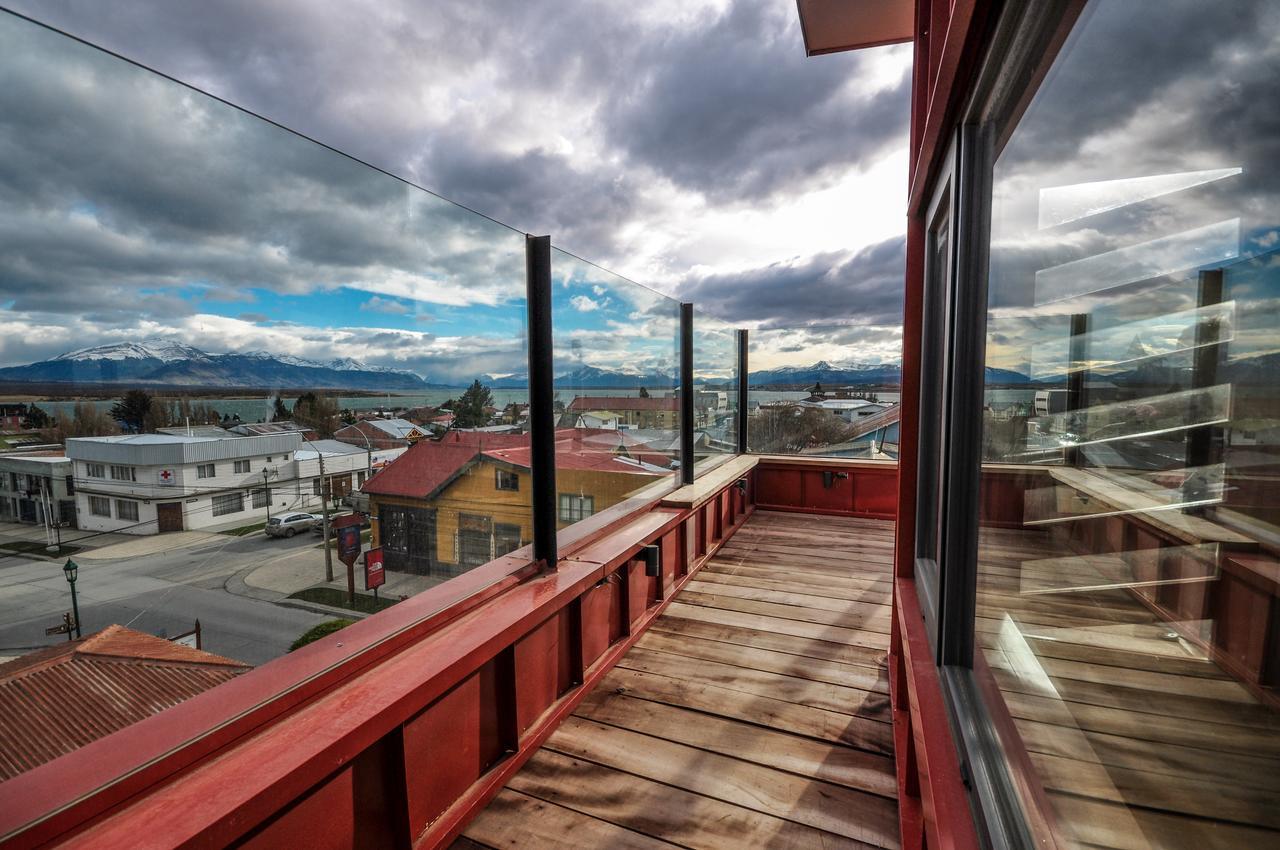 Hotel Vendaval Puerto Natales Exteriör bild